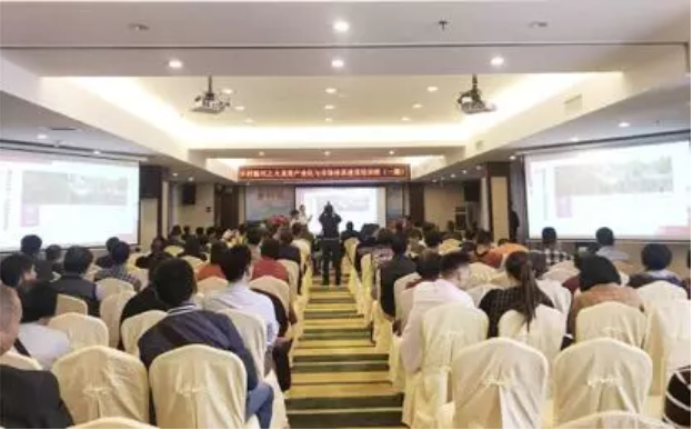 丰农控股助力广东火龙果产业发展，为农户提供全程解决方案！
