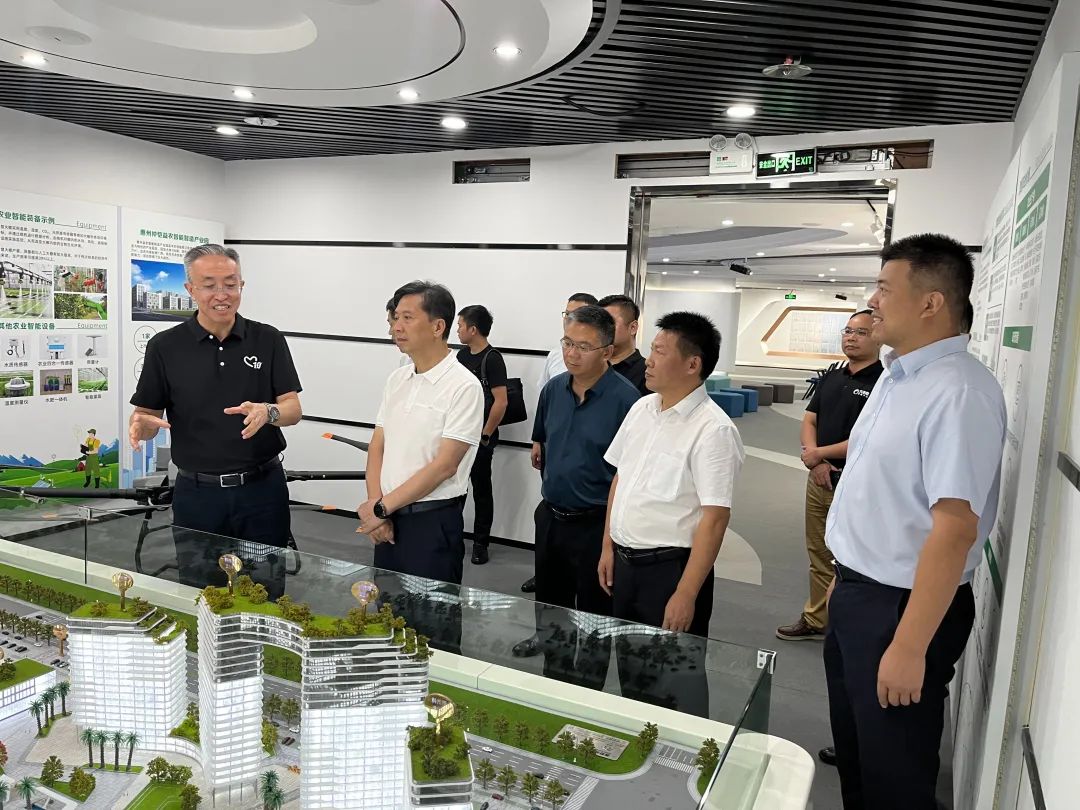 铜仁市领导到访丰农控股，共同推进现代农业服务合作