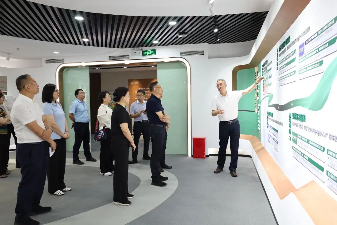 杭州市政协代表团到访丰农控股，探索现代农业合作新路径